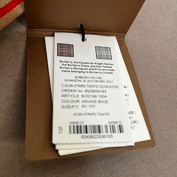 Burberry Girls Iconic Tights-9-10 yrs - Picture 6 of 10
